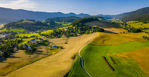 Autrans-Méaudre en Vercors - été - drone