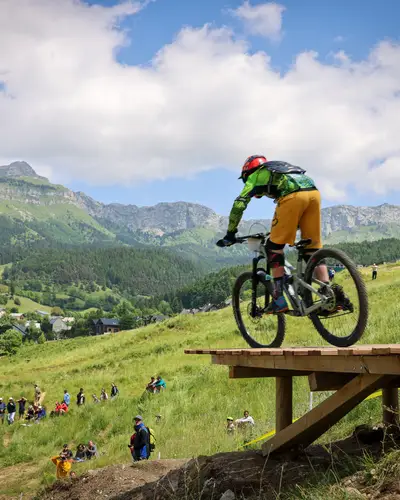 VTT